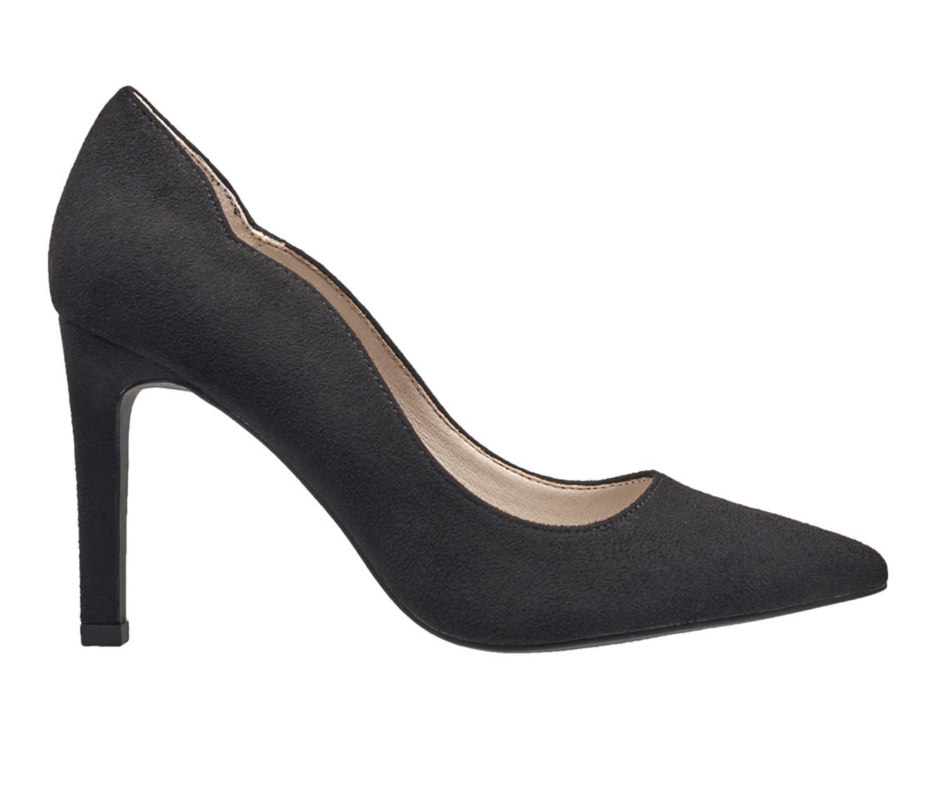 Women's French Connection Scallop Pumps