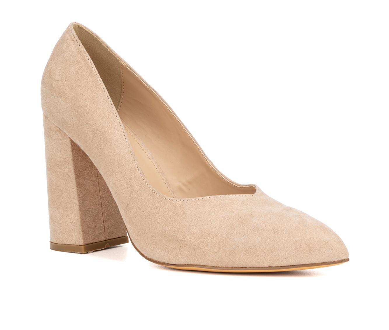 Women's Fashion to Figure Penelope Pumps