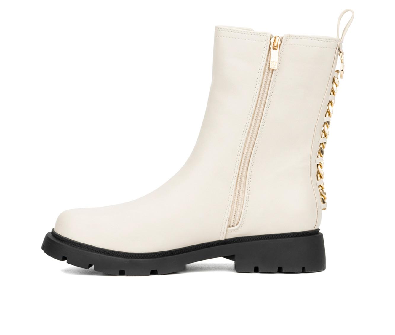Women's New York and Company Mandi Chelsea Booties