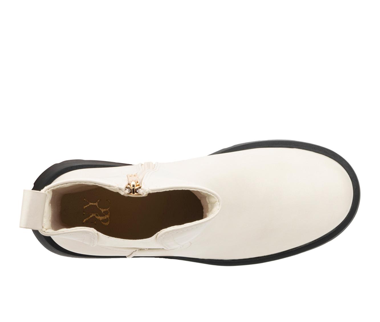 Women's New York and Company Mandi Chelsea Booties