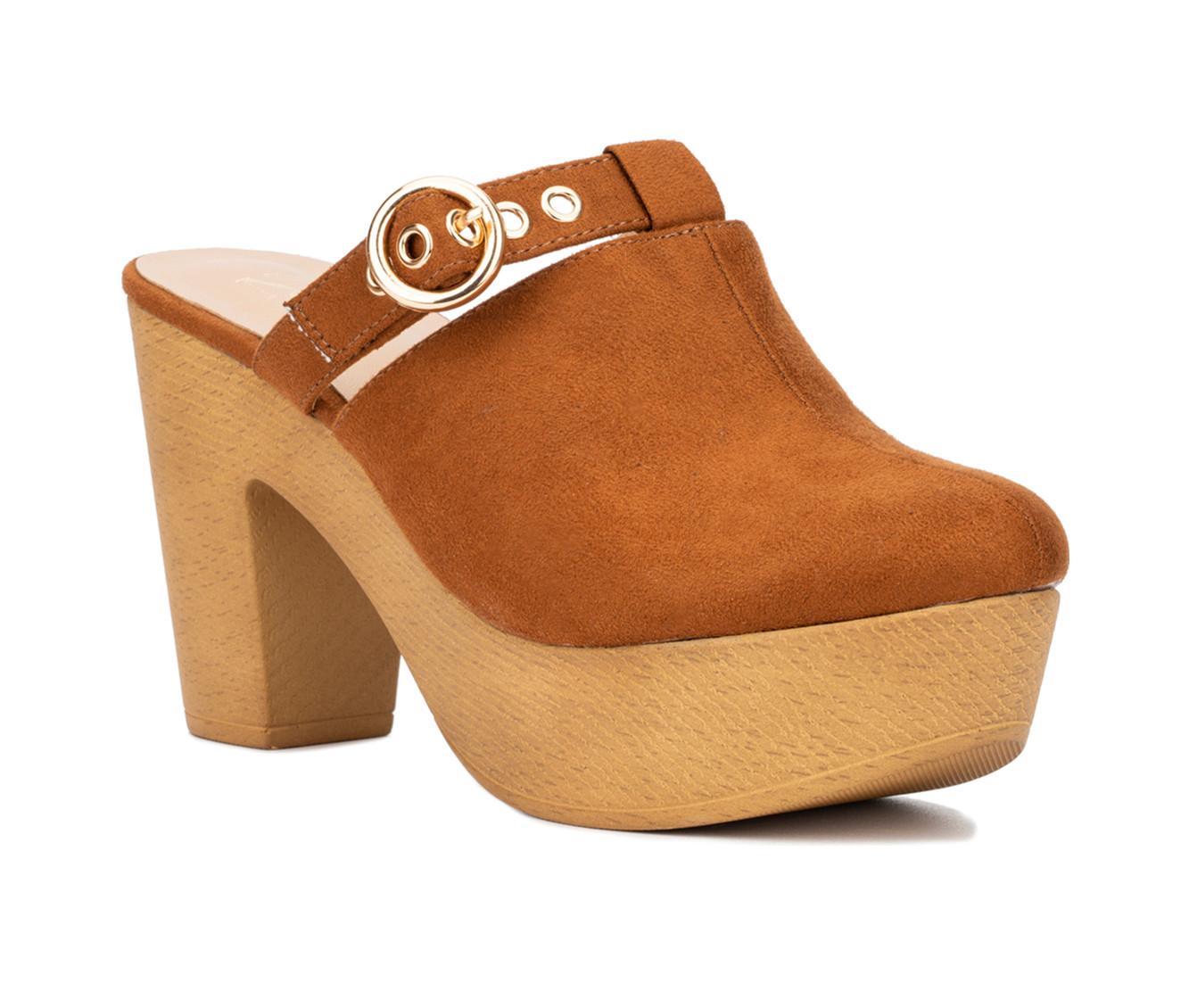 Women's New York and Company Nyomi Platform Clogs