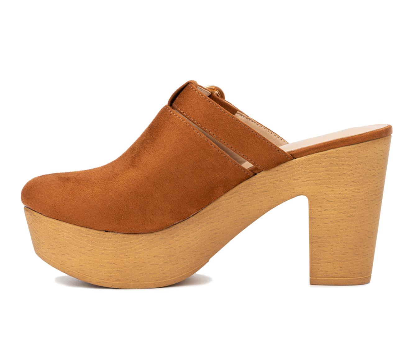 Women's New York and Company Nyomi Platform Clogs