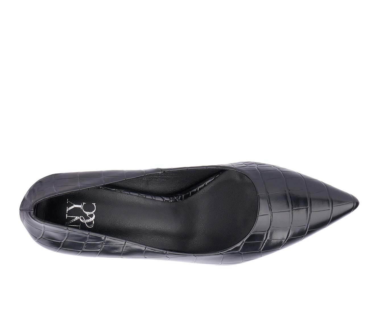 Women's New York and Company Bruna Pumps