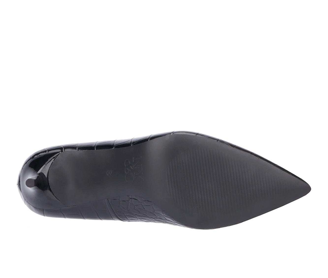 Women's New York and Company Bruna Pumps