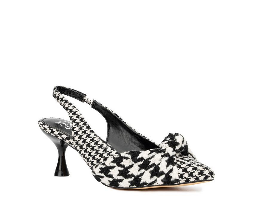 Women's New York and Company Laura Pumps