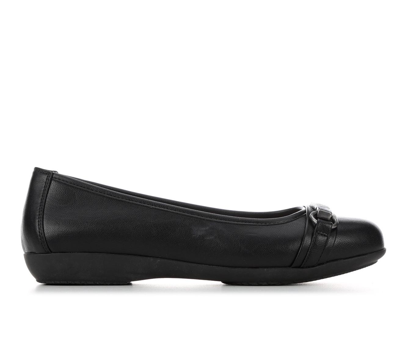 Women's Solanz Callie Flats | Shoe Carnival