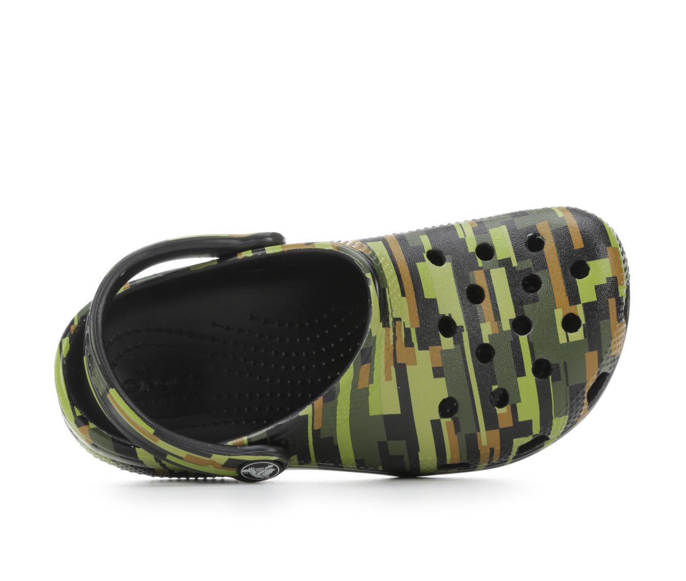 Boys' Crocs Little Kid & Big Kid Classic Digi Camo Clogs