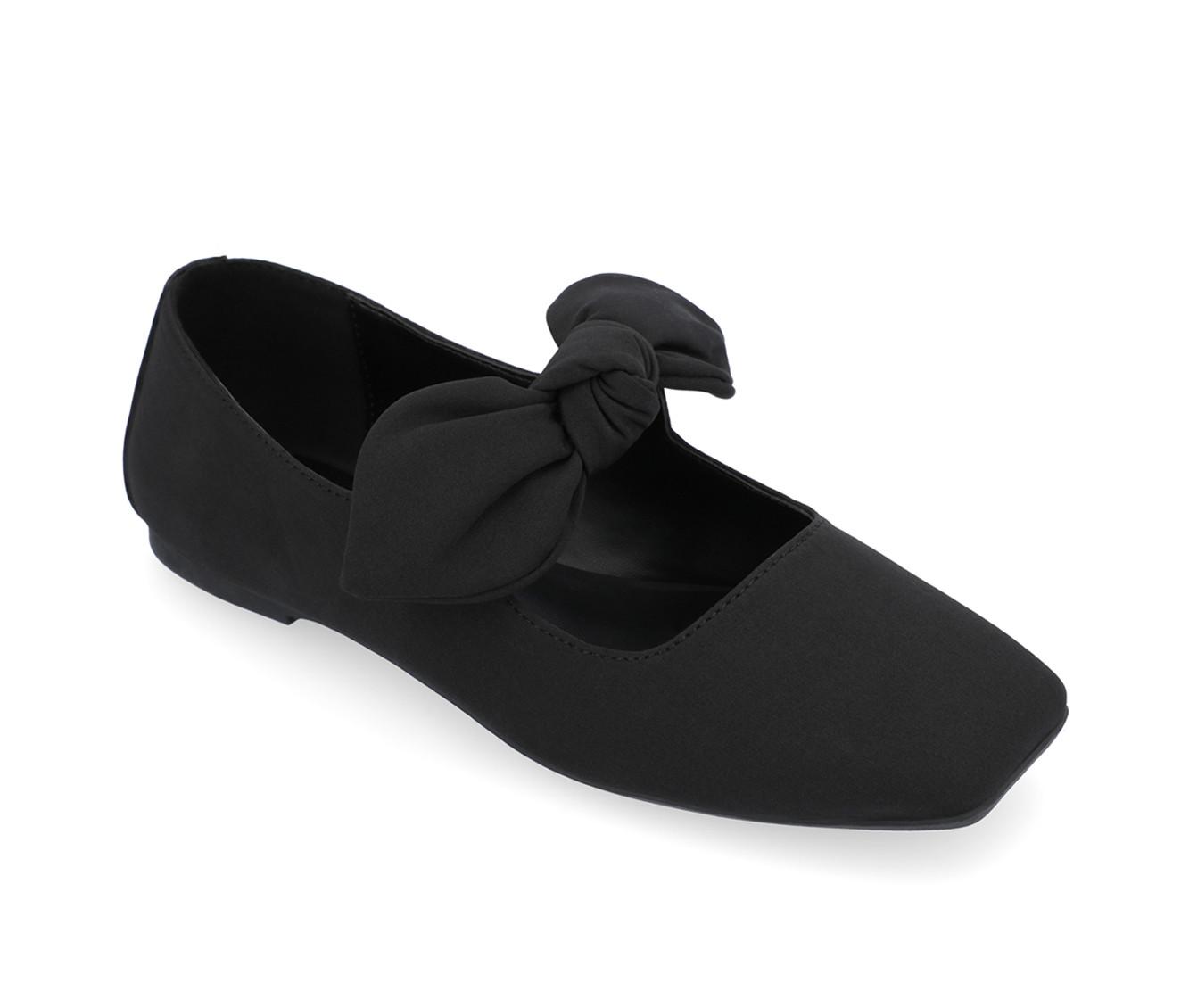 Women's Journee Collection Seralinn Flats