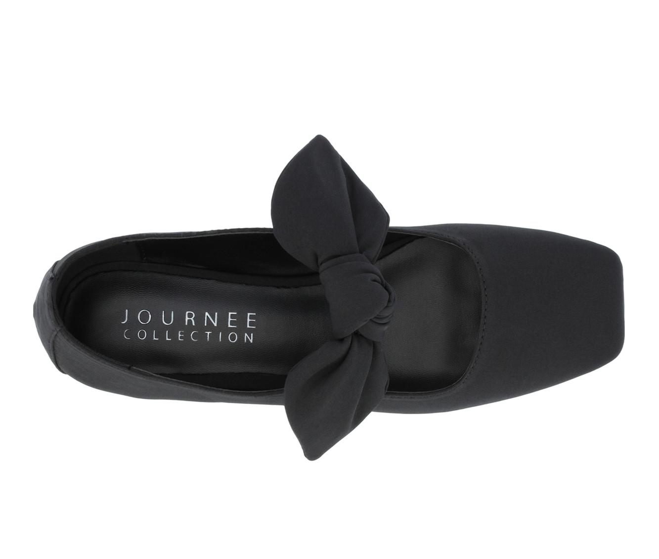 Women's Journee Collection Seralinn Flats