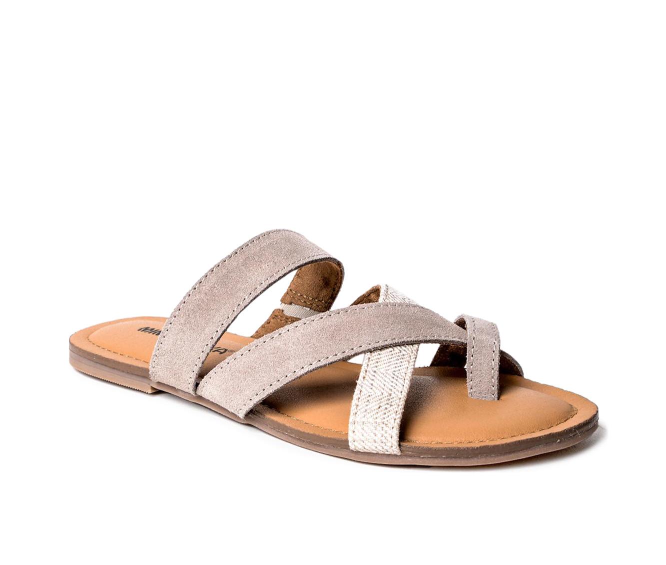 Women's Minnetonka Faribee Sandals