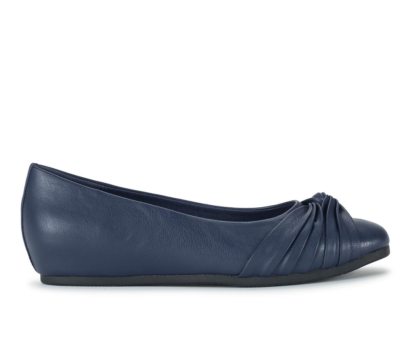 Women's Baretraps Chainey Flats