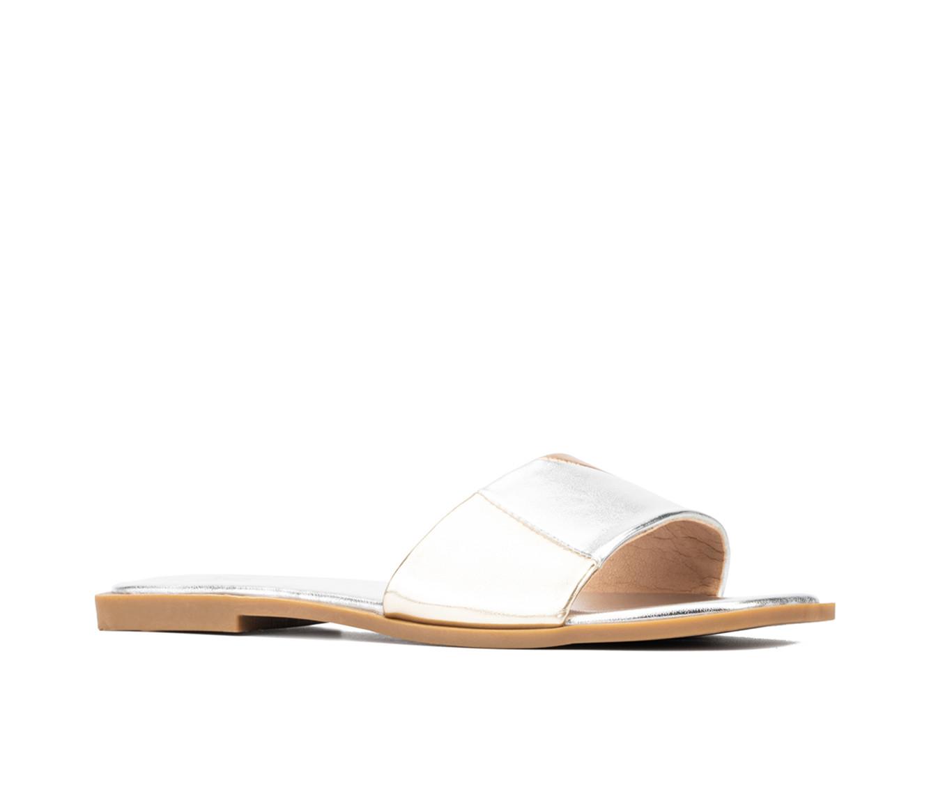 Women's New York and Company Janice Sandals
