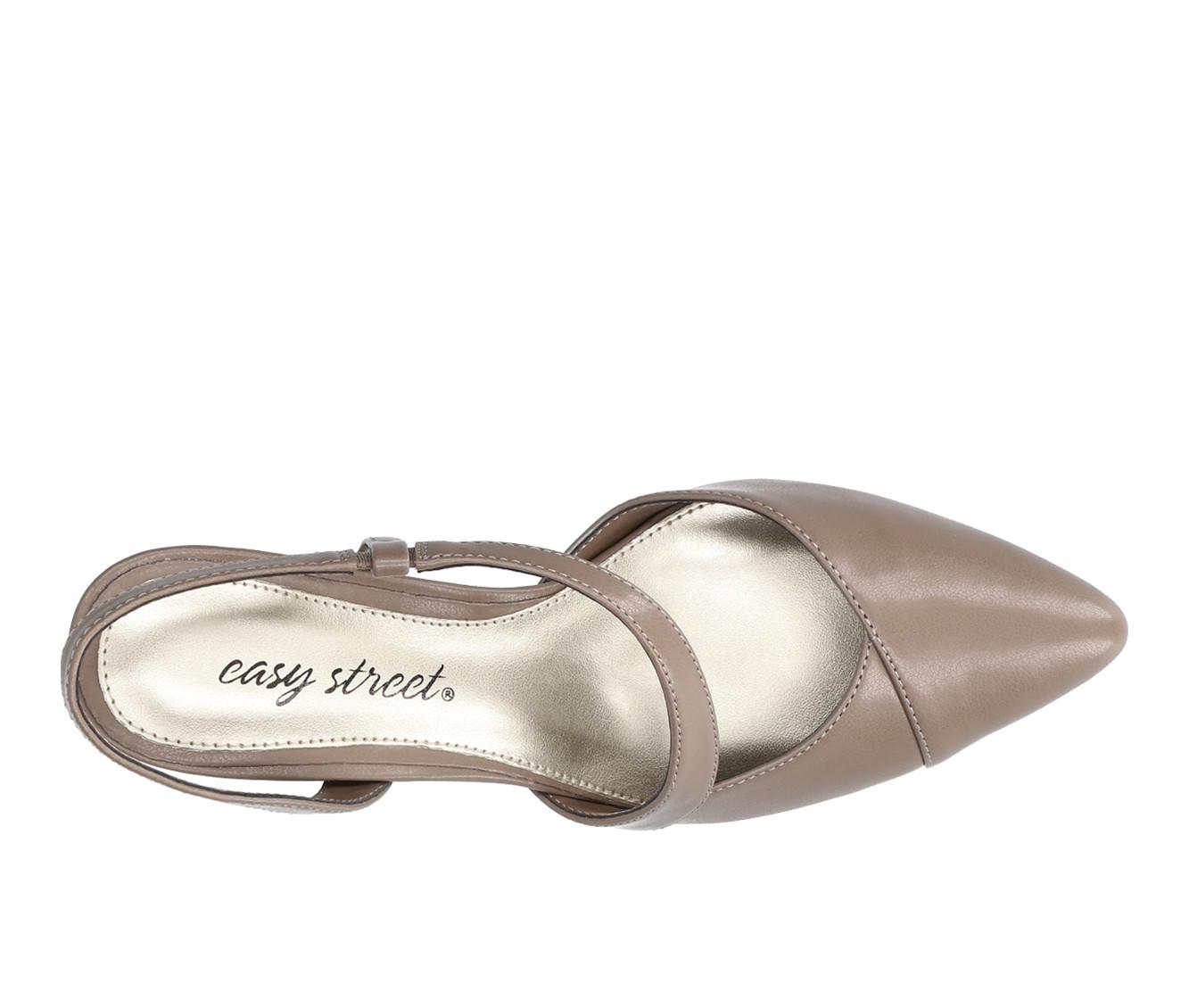 Women's Easy Street Emerald Pumps