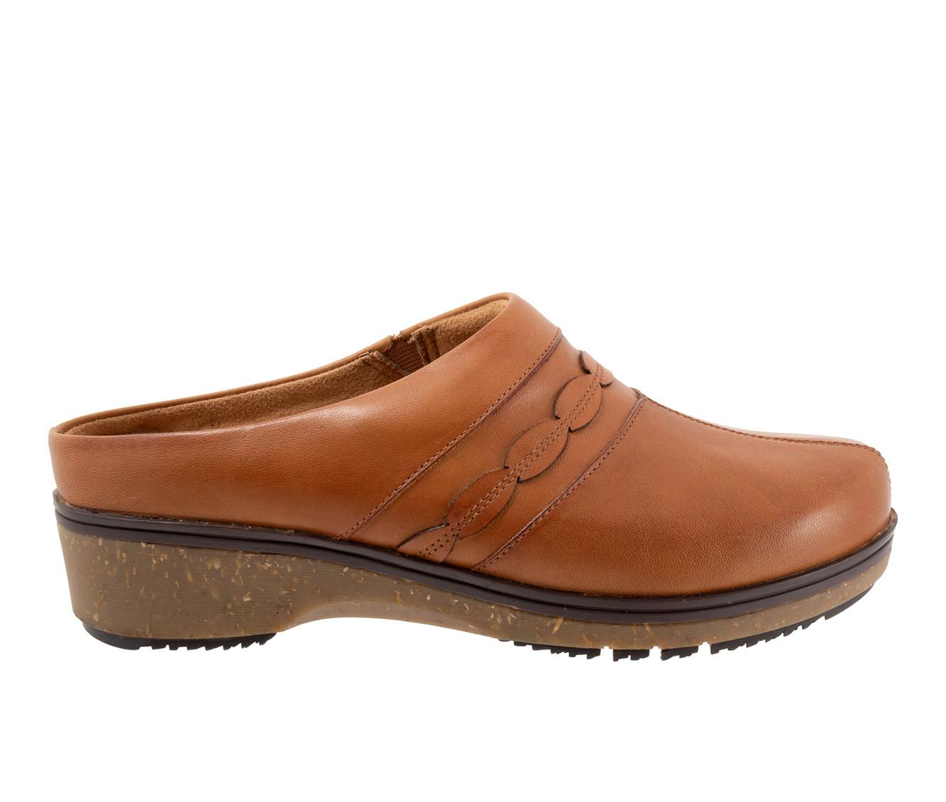 Women's Softwalk Amber 3.0 Clogs