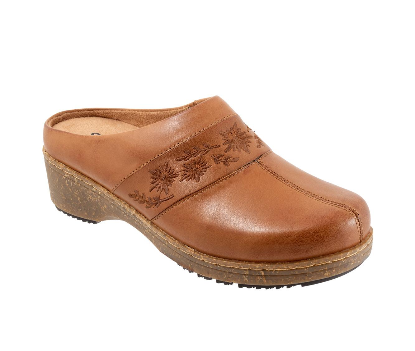 Women's Softwalk Aurora 3.0 Clogs