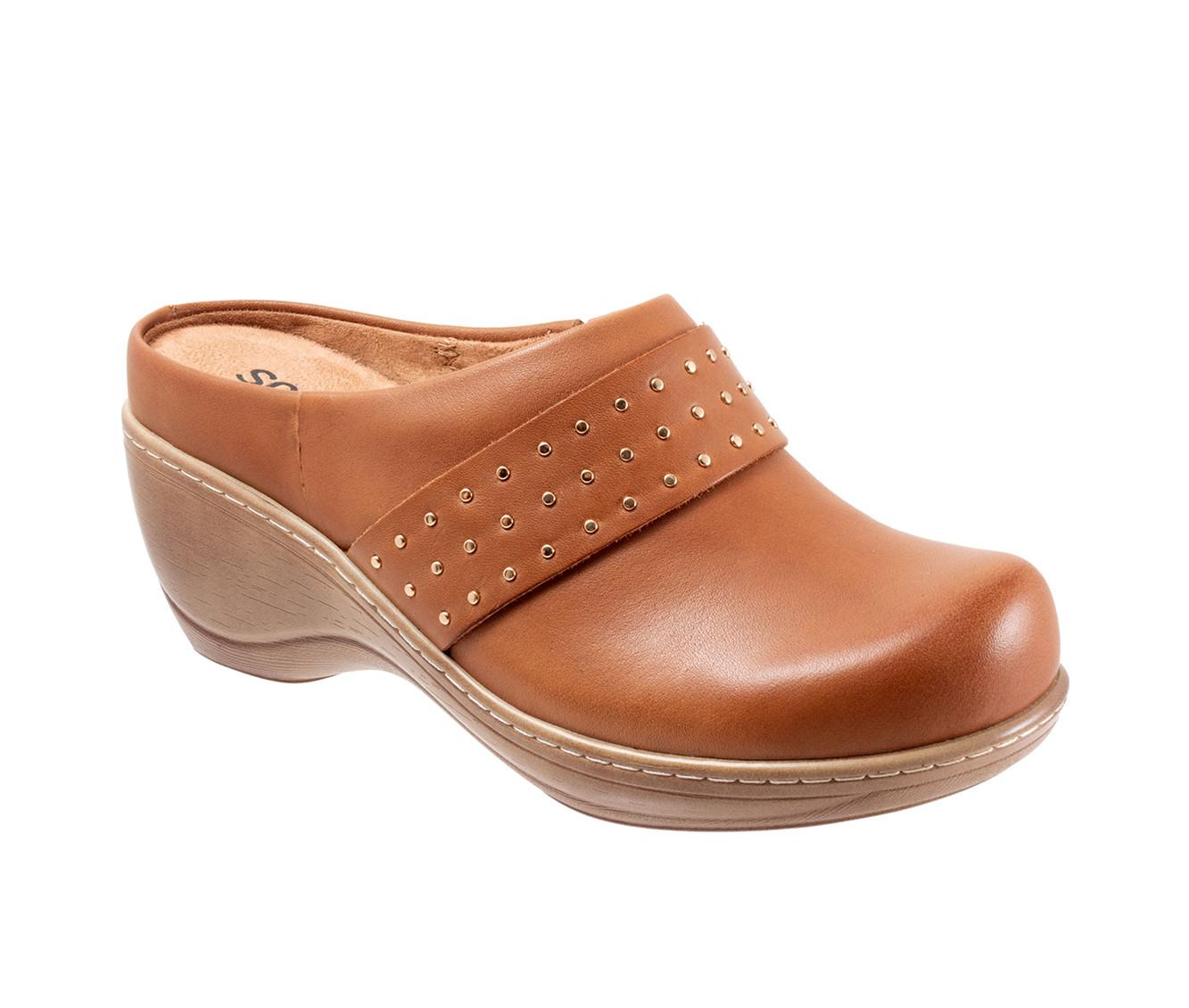 Women's Softwalk Marana Clogs