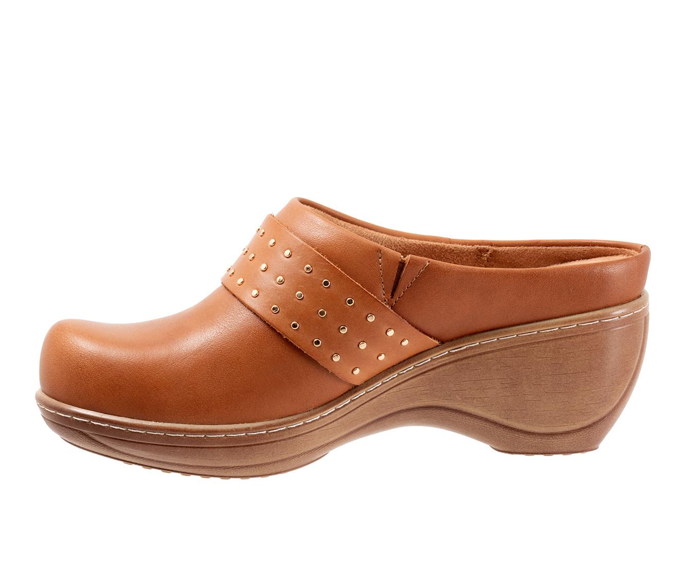 Women's Softwalk Marana Clogs