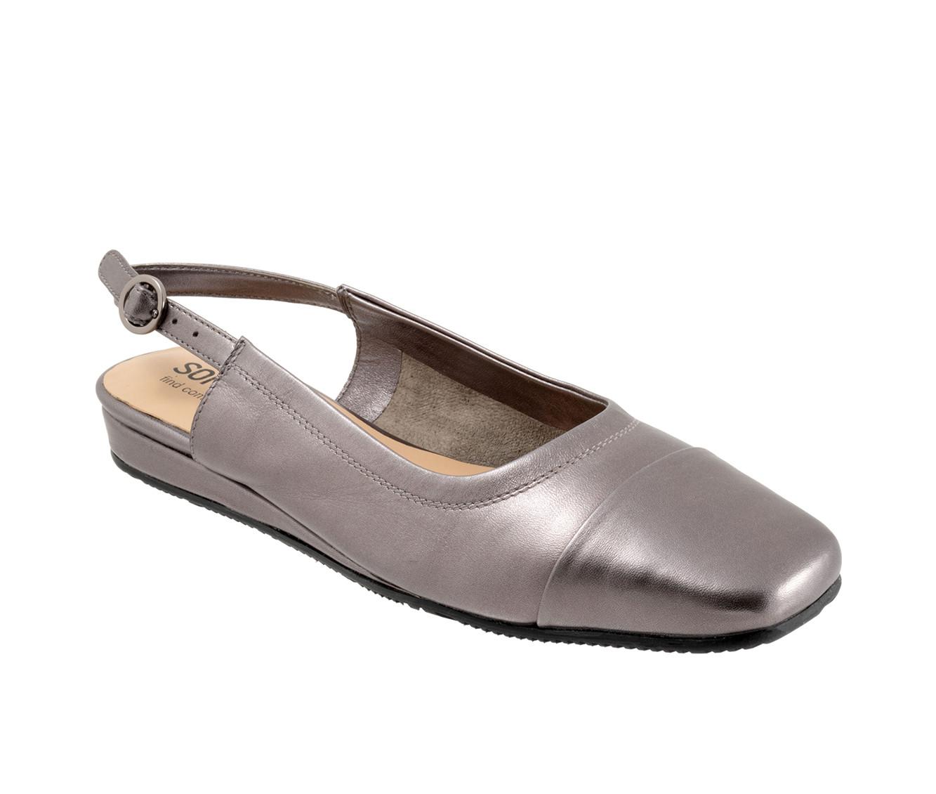 Women's Softwalk Vittoria Flats