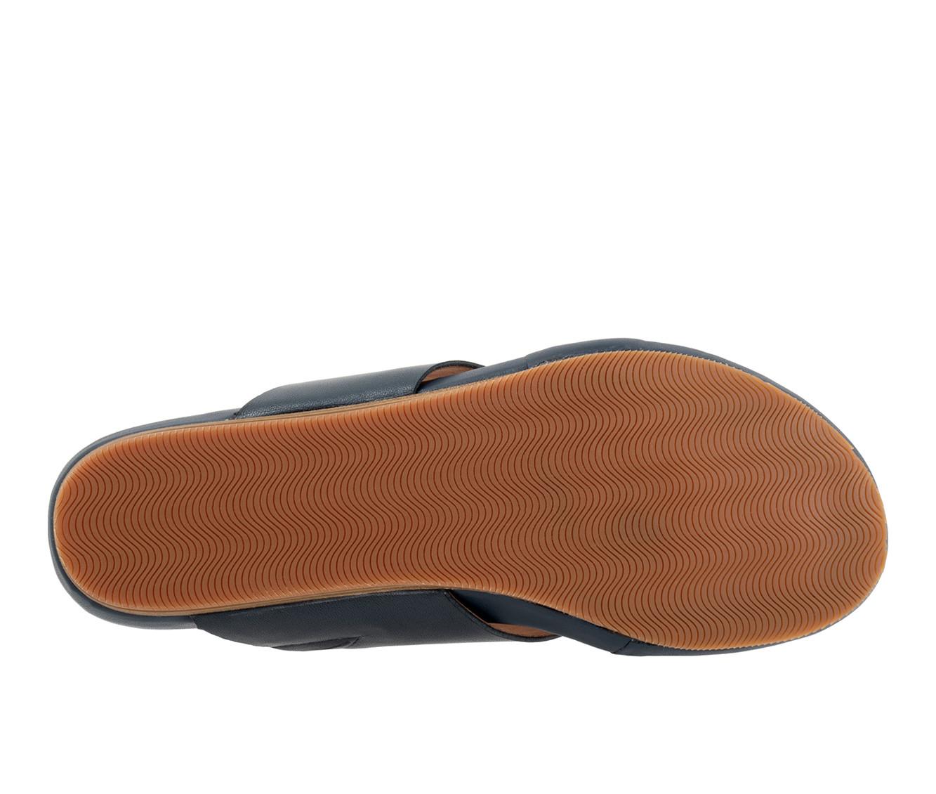 Women's Softwalk Chandler Sandals