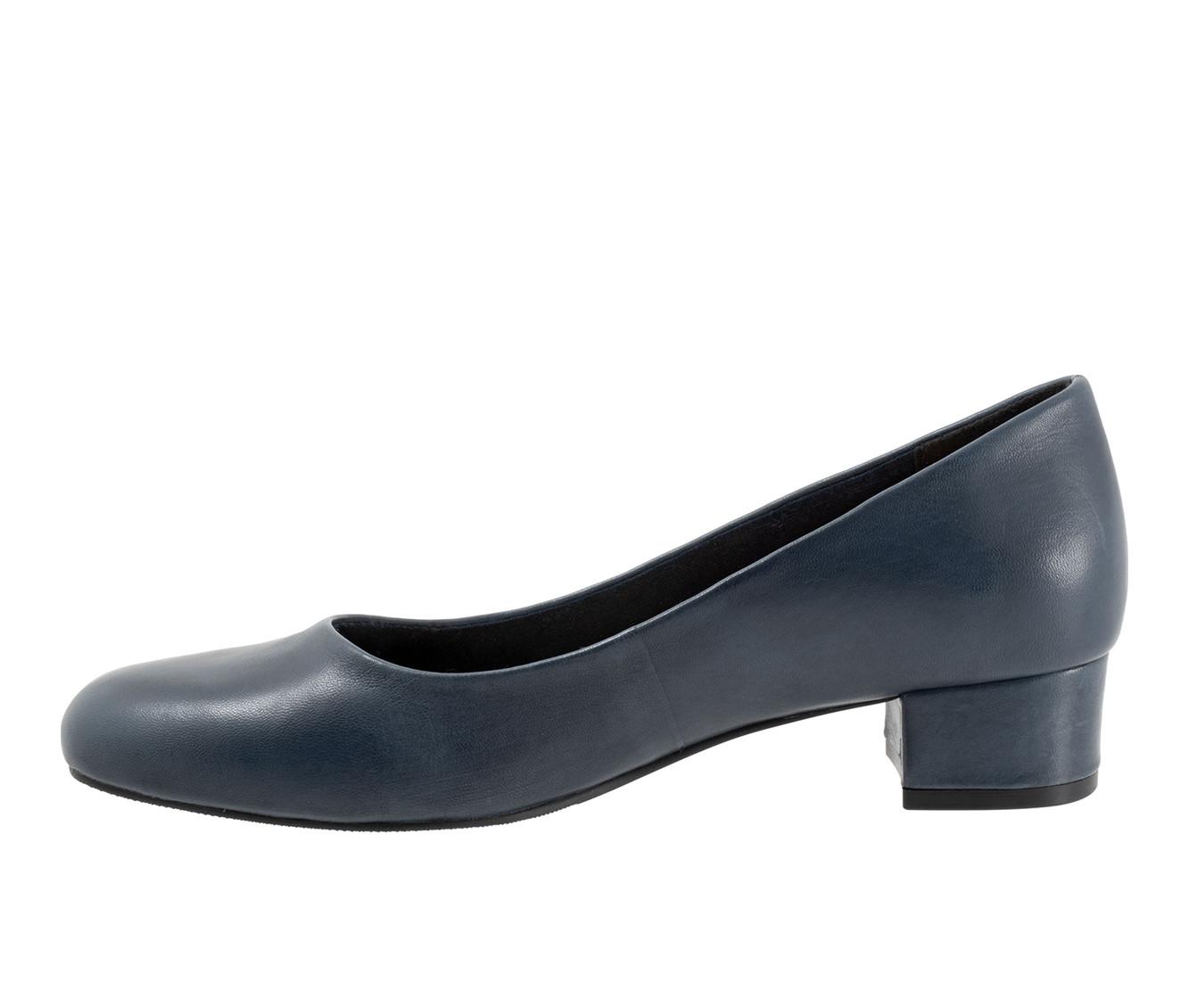 Women's Trotters Dream Pumps