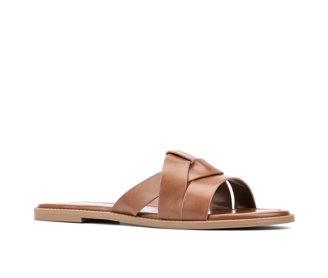 Women's Fashion to Figure Tiana Wide Width Sandals