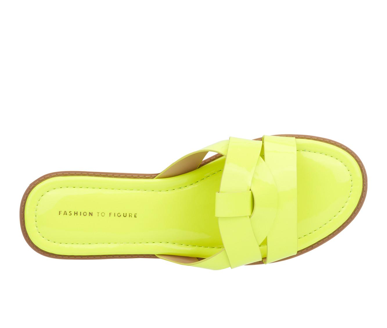 Women's Fashion to Figure Tiana Wide Width Sandals
