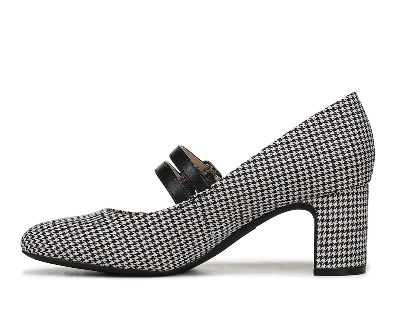 Women's LifeStride True Pumps