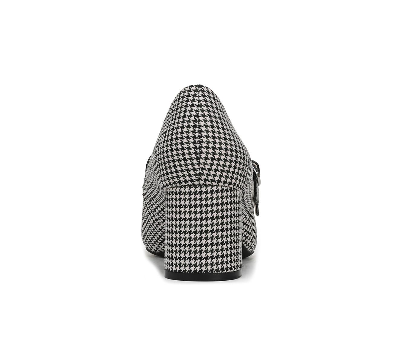 Women's LifeStride True Pumps