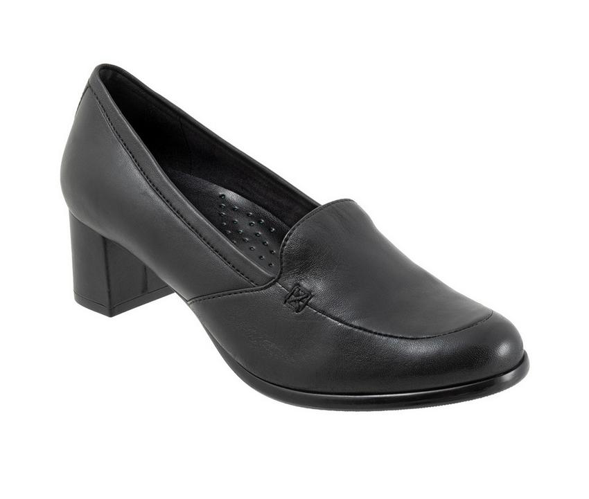 Women's Trotters Cassidy Pumps