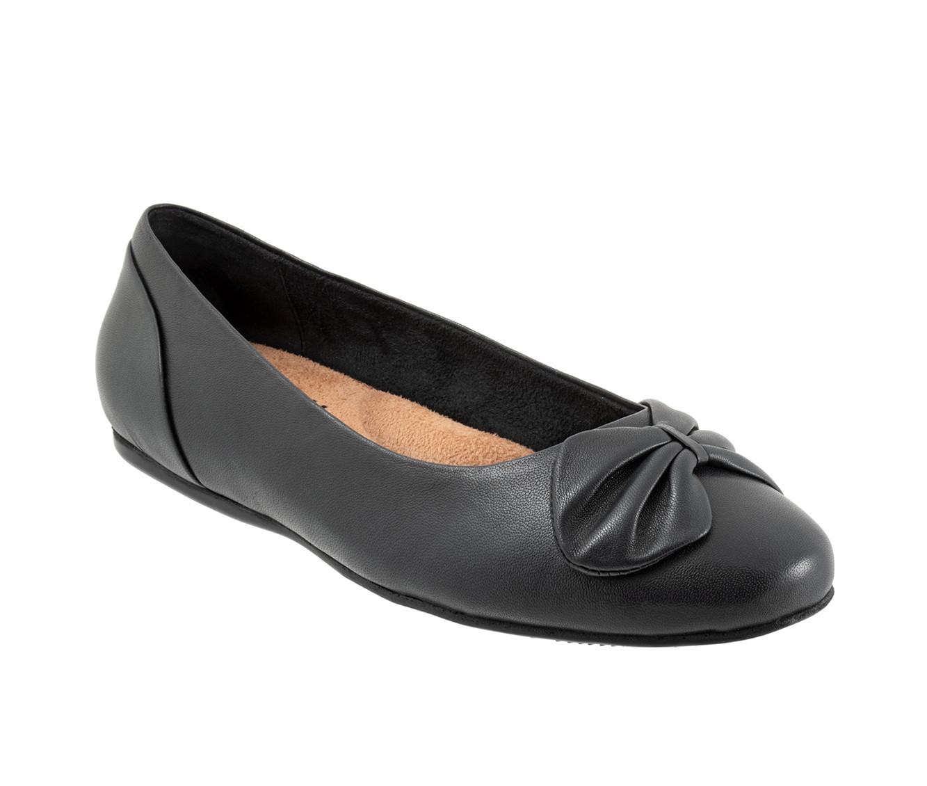 Women's Softwalk Sofia Flats