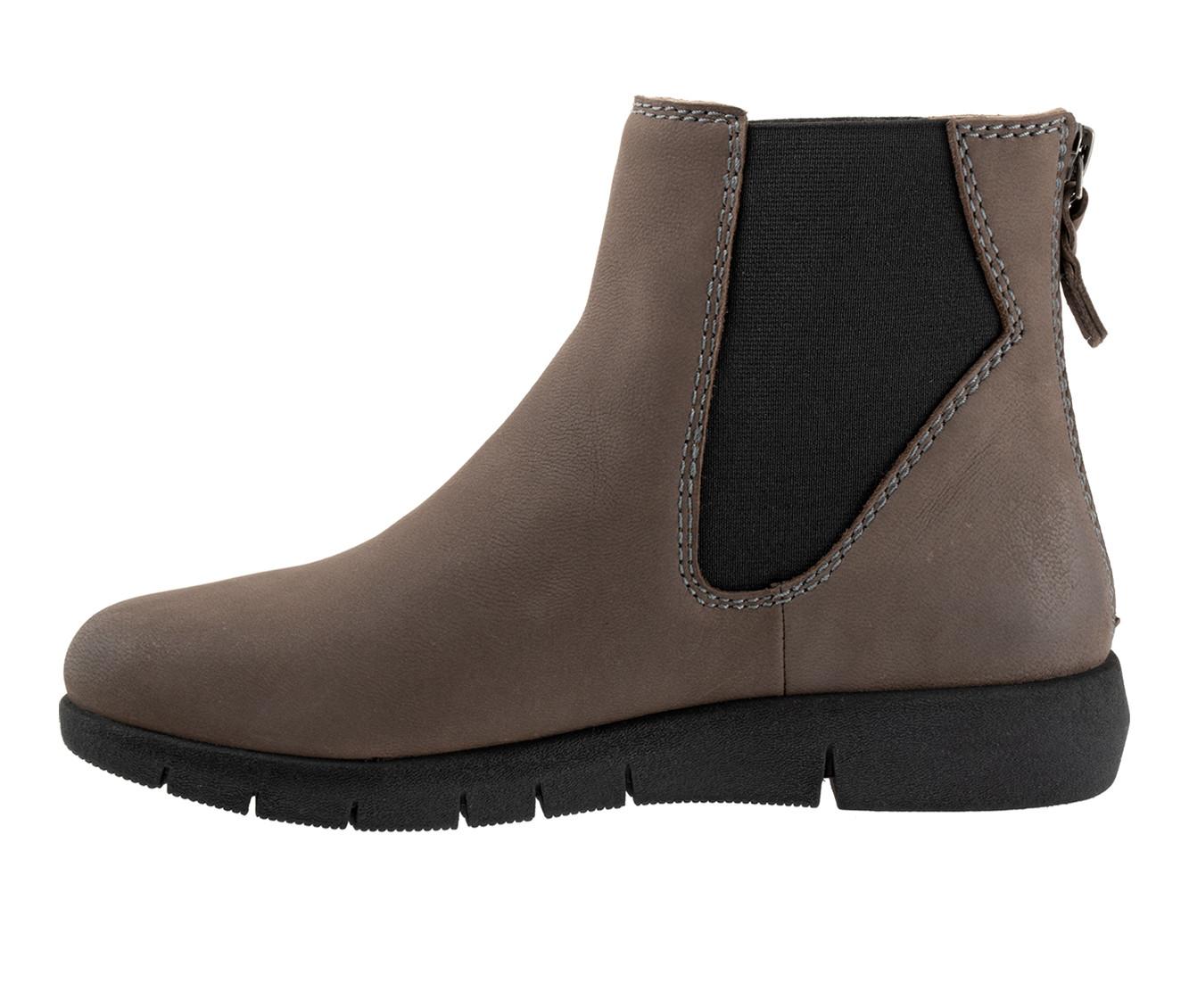 Women's Softwalk Albany Booties