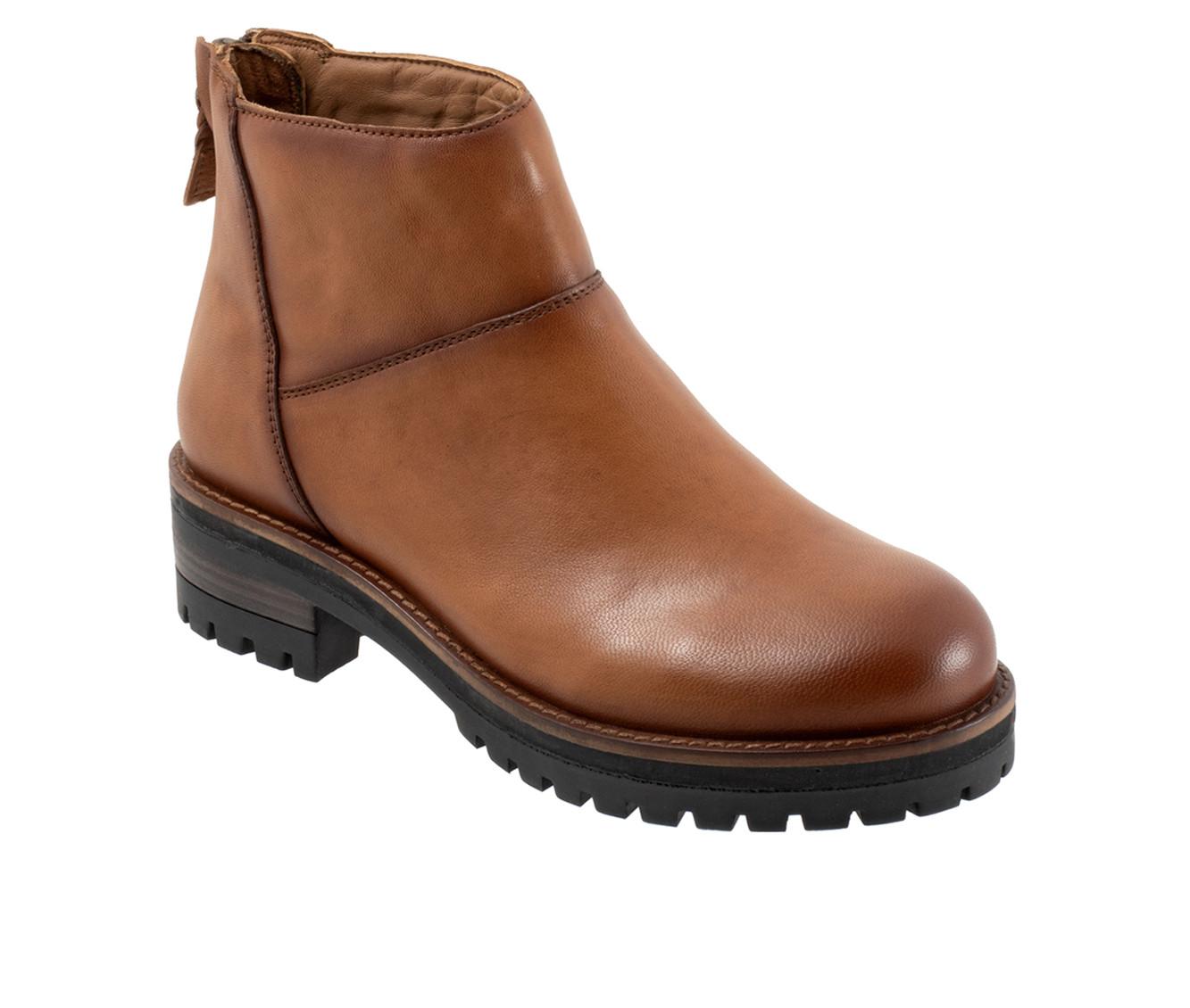 Women's Softwalk Elmhurst Chunky Lug Booties
