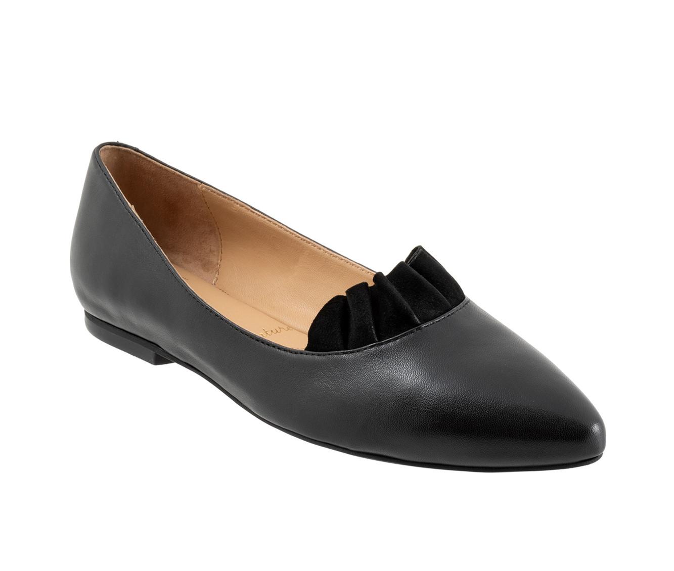 Women's Trotters Elsie Flats