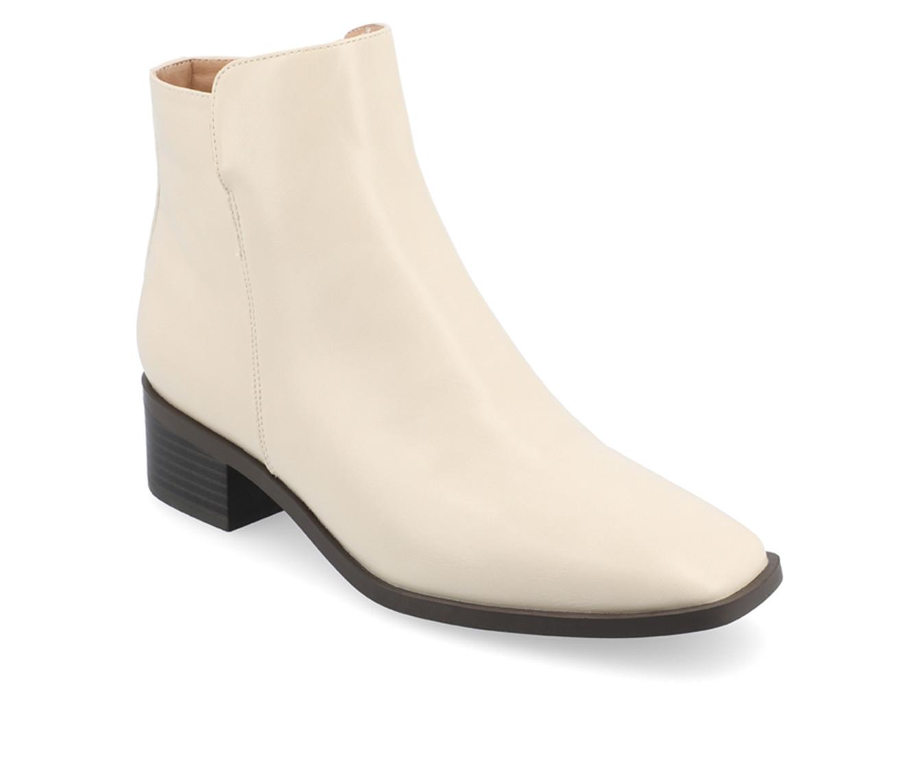 Women's Journee Collection Cappri Block Heel Booties