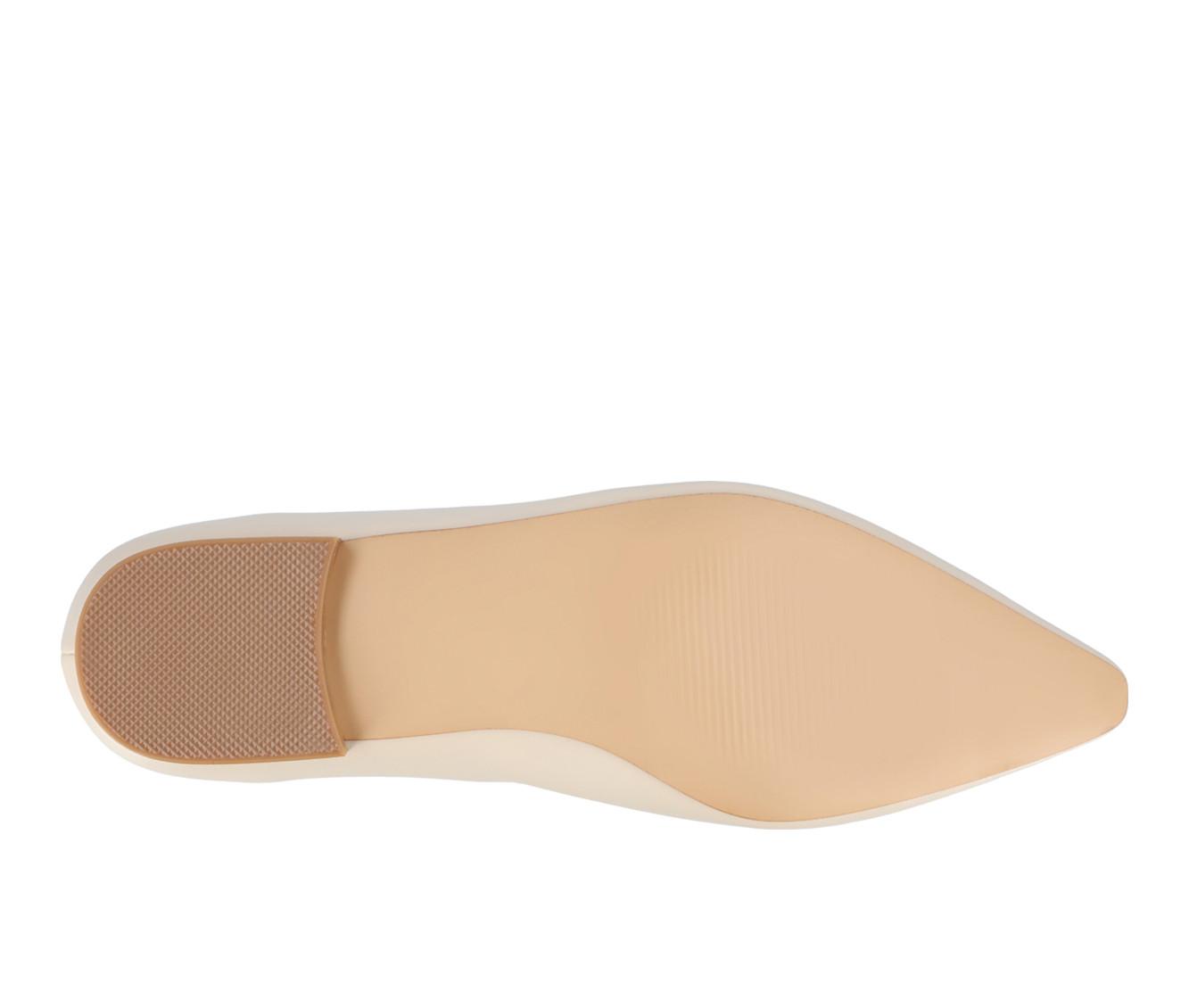 Women's Journee Collection Elowen Flats