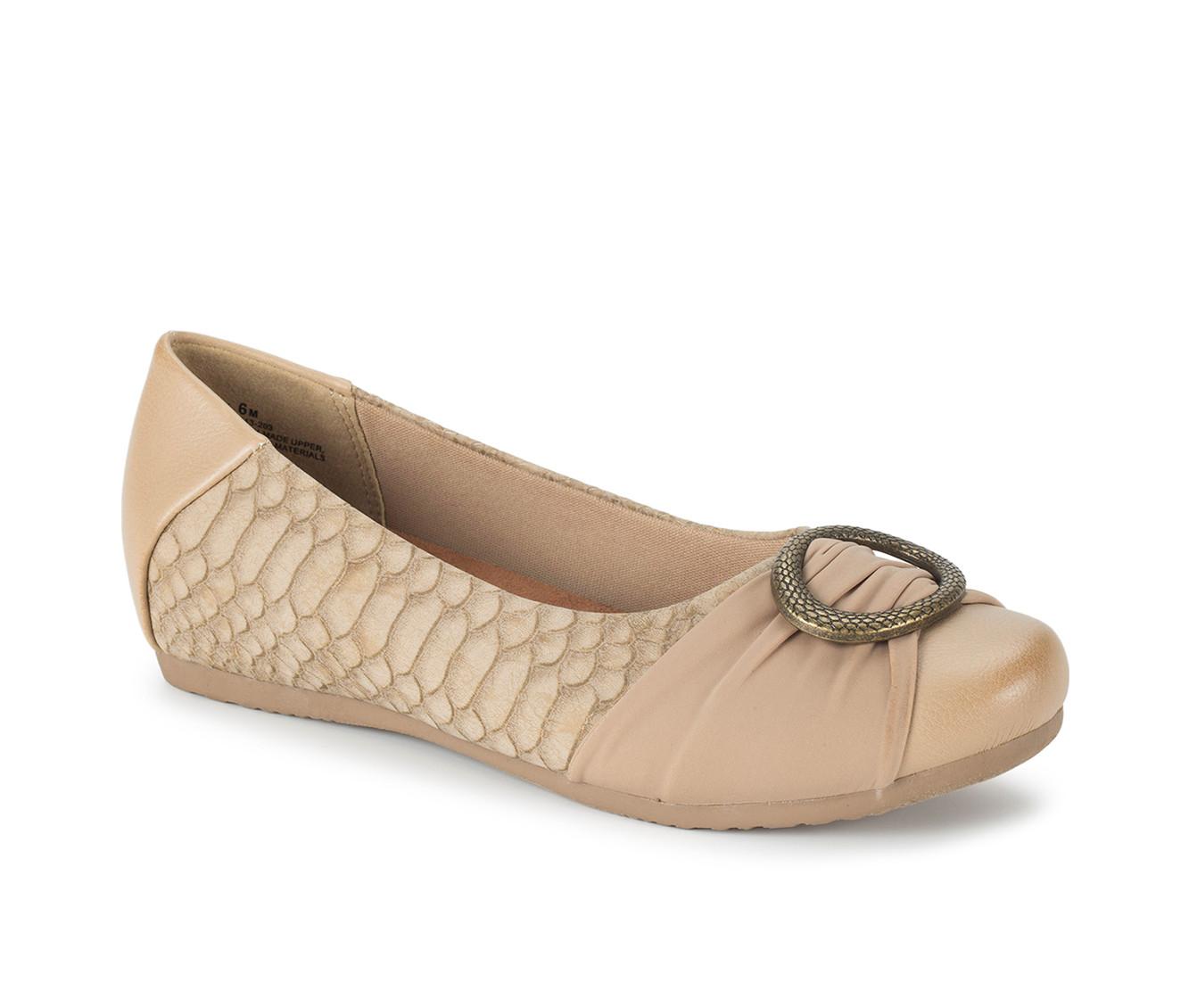 Women's Baretraps Mabley Flats