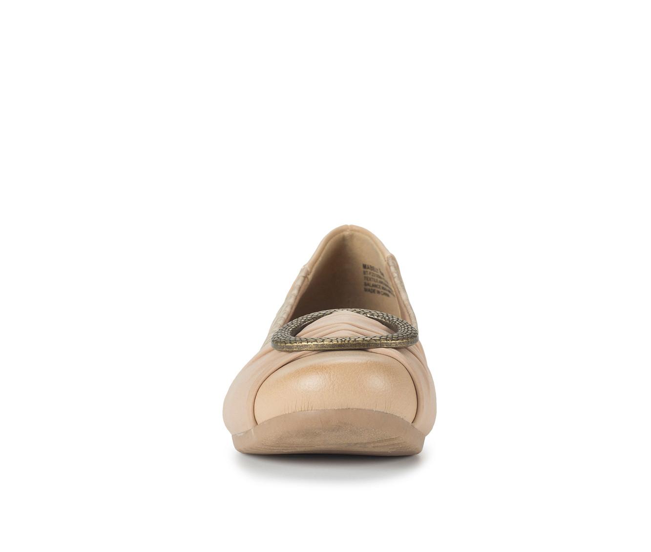 Women's Baretraps Mabley Flats