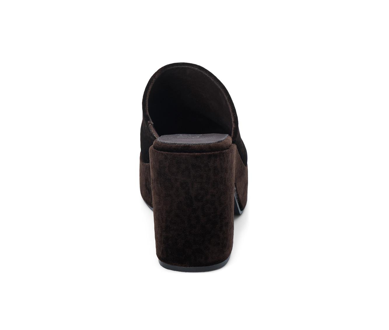 Women's Beach by Matisse Jayde Platform Heeled Clogs