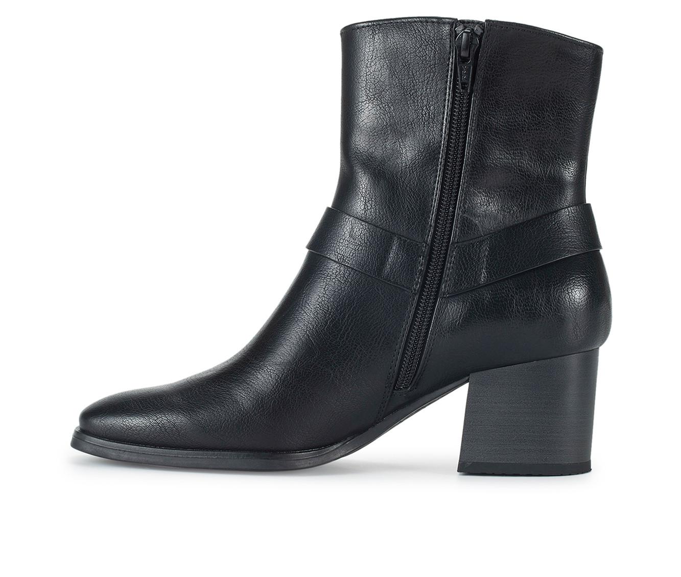 Women's Baretraps Tiana Heeled Booties