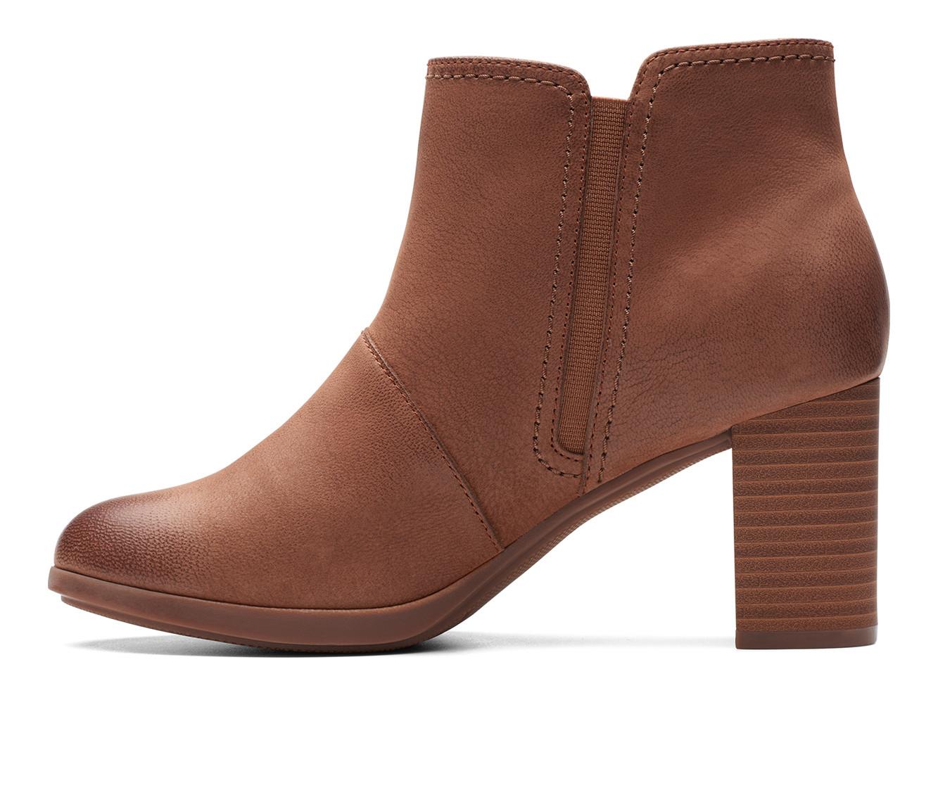 Women's Clarks Bayla Glow Heeled Booties