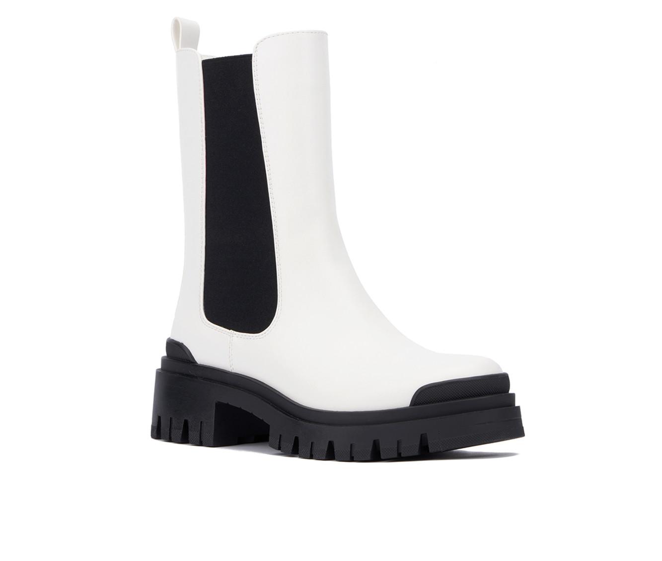 Women's New York and Company Lola Chelsea Chelsea Boots