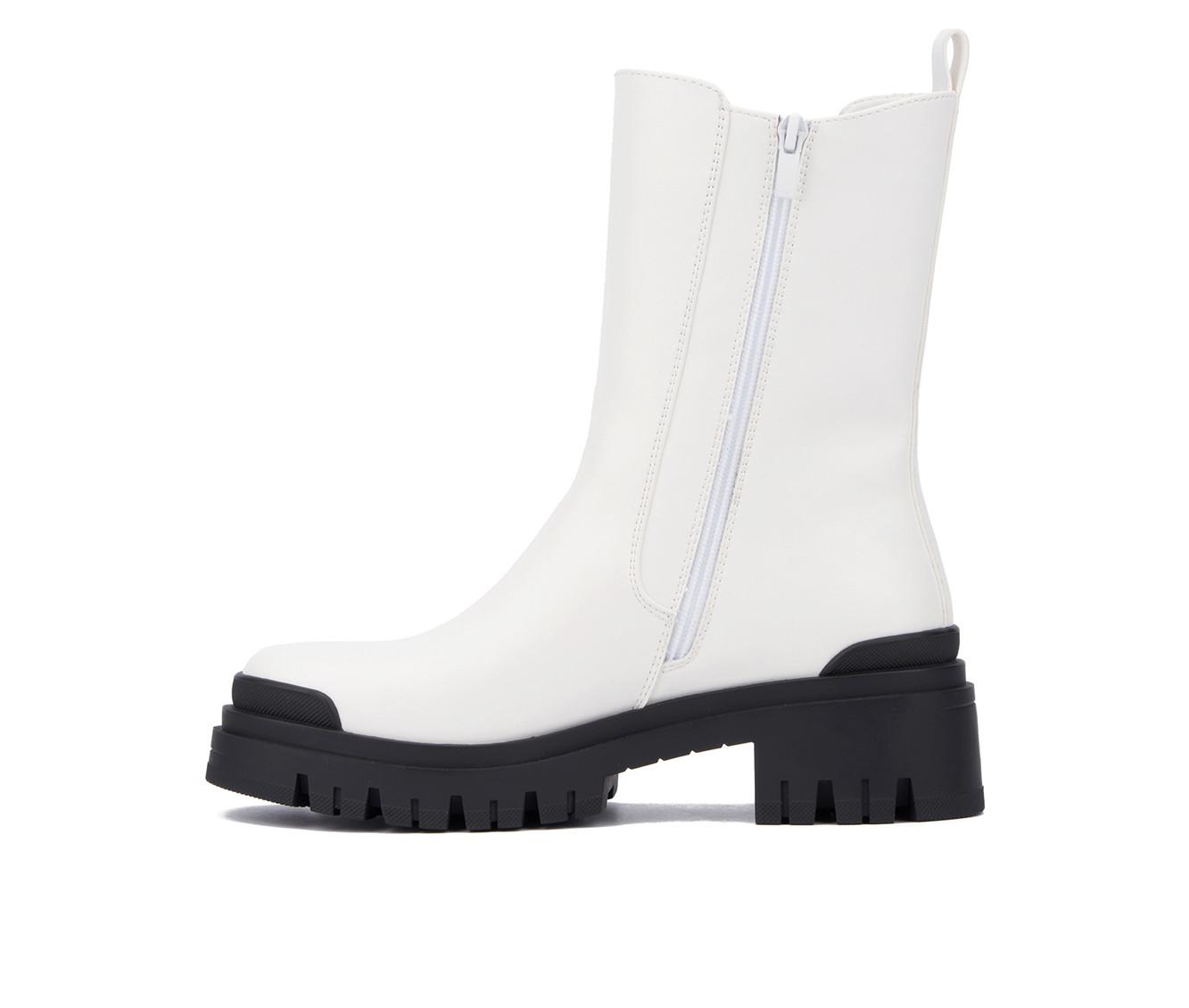 Women's New York and Company Lola Chelsea Chelsea Boots