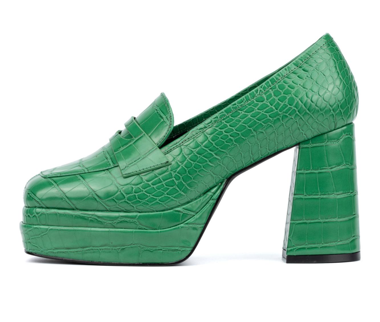 Women's Fashion to Figure Madelyn Wide Width Platform Loafer