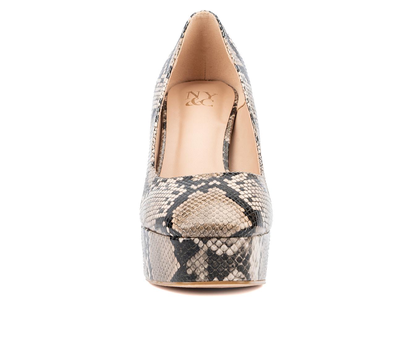 Women's New York and Company Ryla Platform Pumps