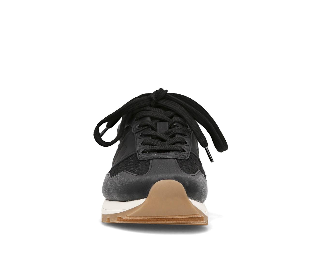 Women's Baretraps Gwenda Sneakers