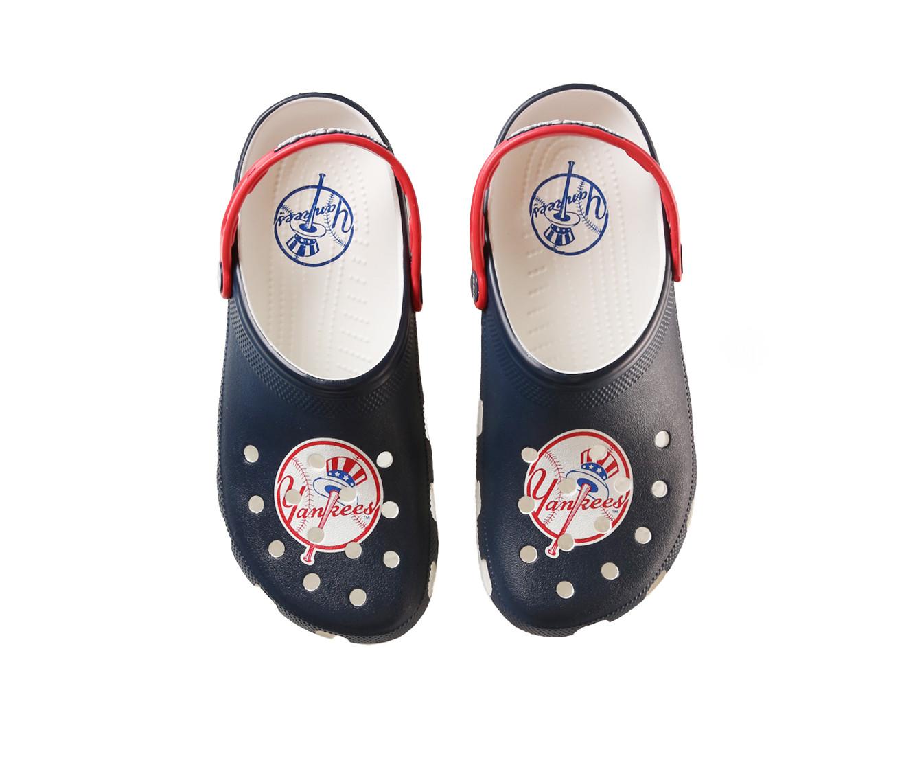 Men's Crocs MLB Classic Clog