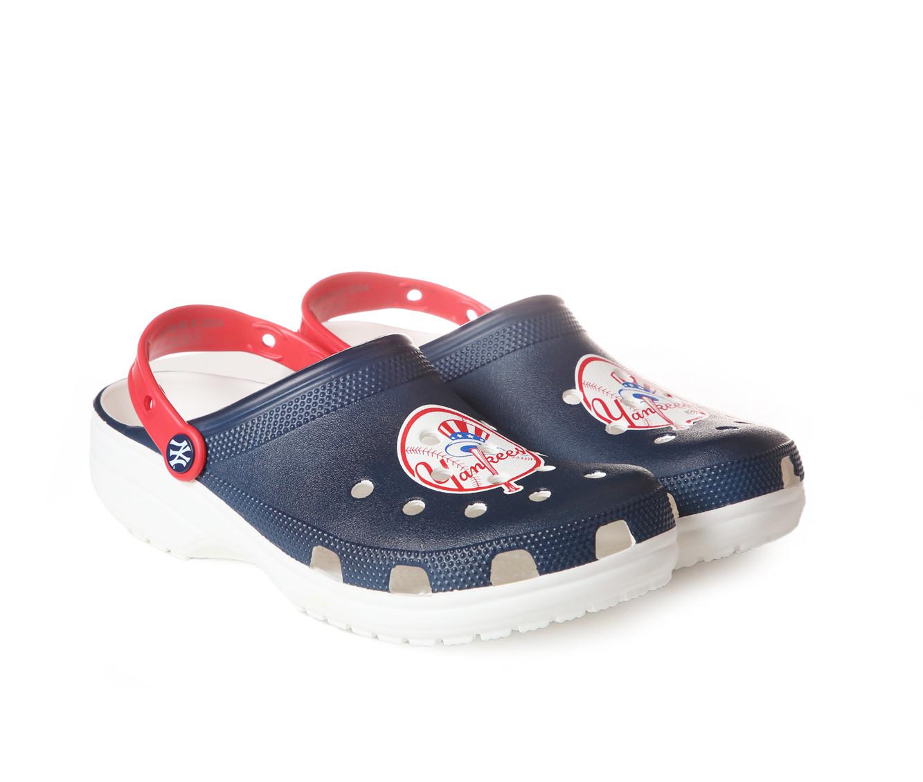Men's Crocs MLB Classic Clog