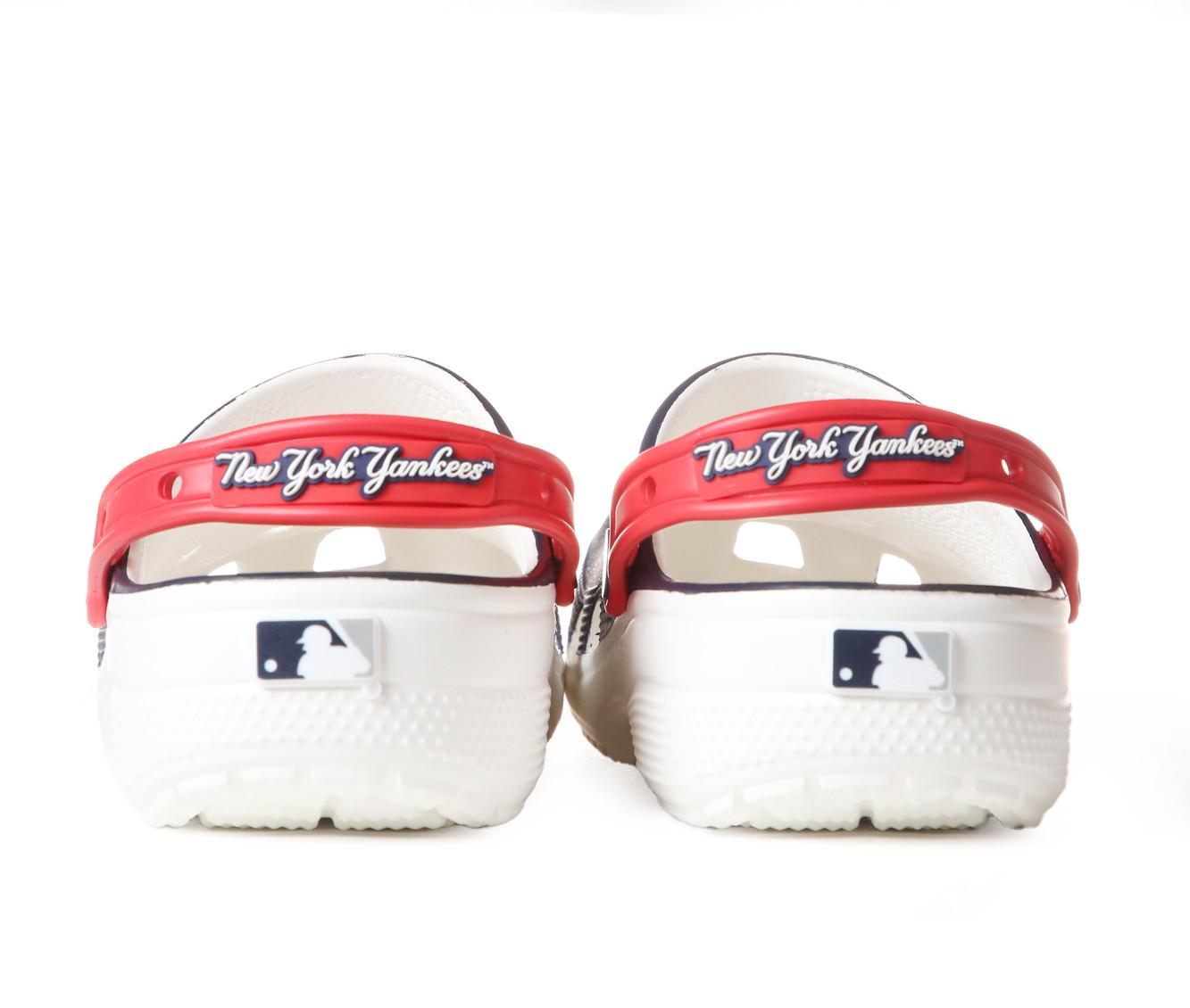 Men's Crocs MLB Classic Clog