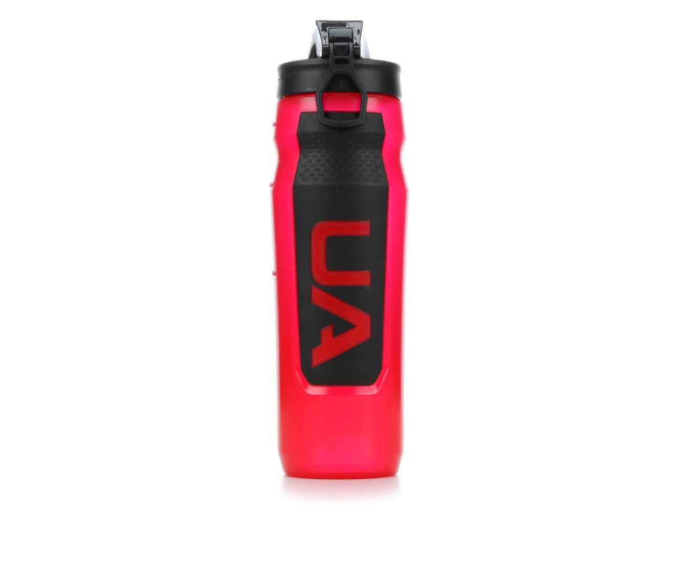 Under Armour 32oz Playmaker Squeeze