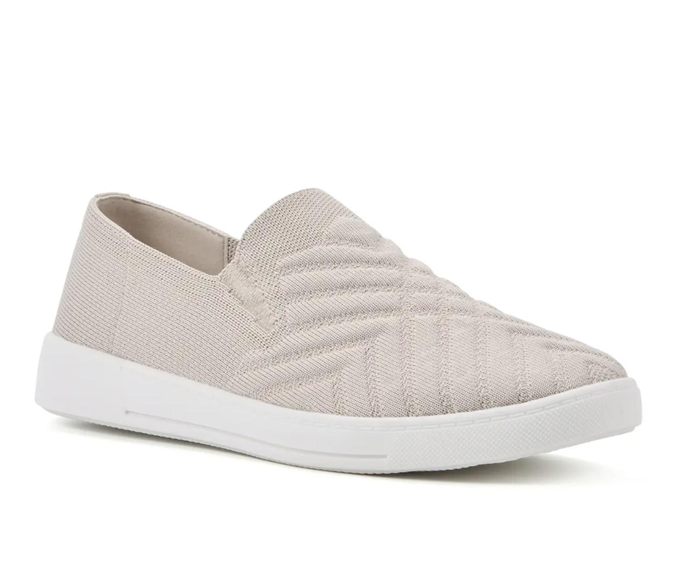 Women's White Mountain Upbear Slip Ons